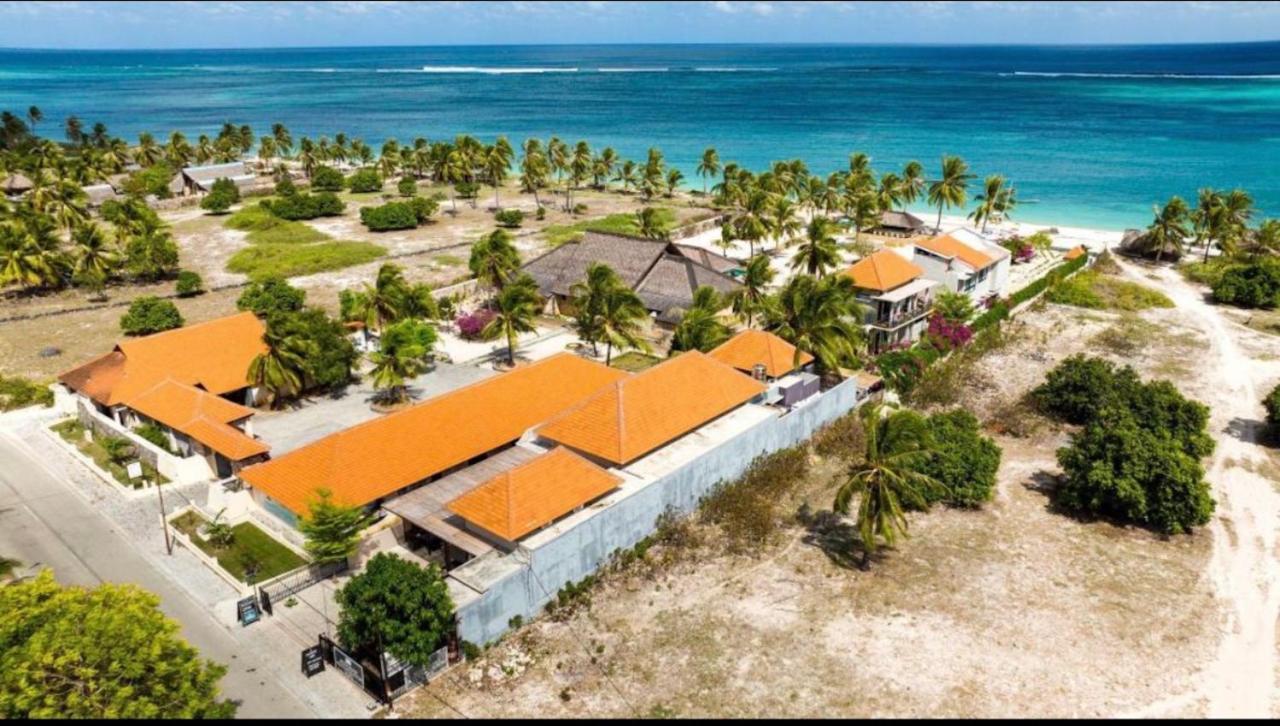Casa Narrow Villa Nembrala 外观 照片