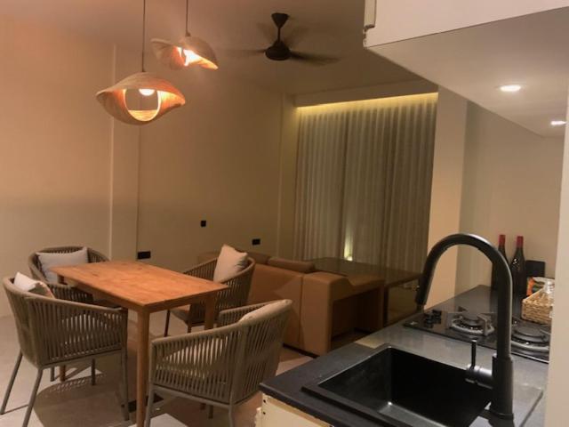 Casa Narrow Villa Nembrala 外观 照片